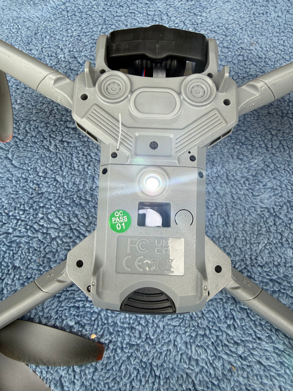 900MAX Payload Delivery Drone with 4.25” Screened Remote Controller
